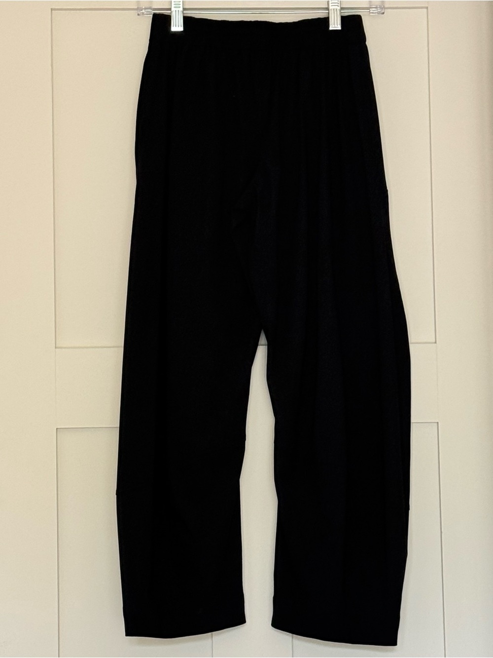 Black Cropped Pull-On Pants